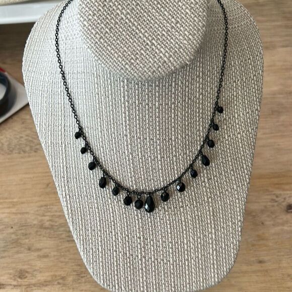 CH Carolina Herrera black dangle necklace - Picture 2 of 5